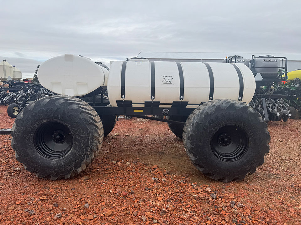 Yetter liquid cart