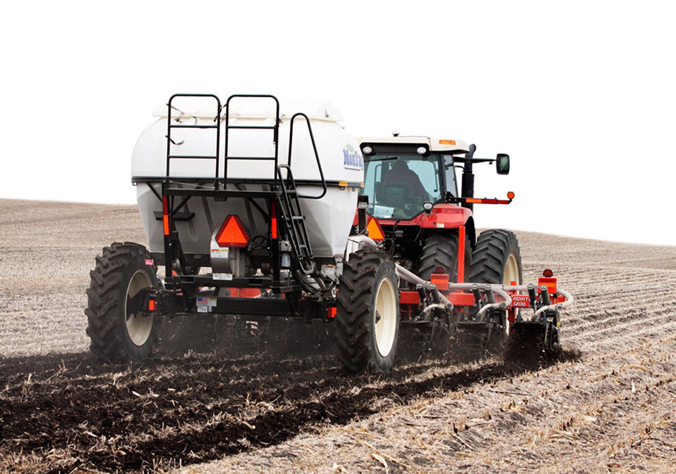 view from the back of the fertilizer system in the field