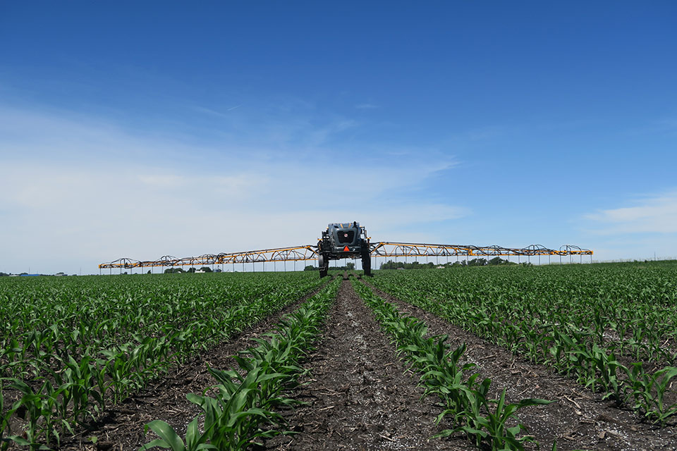 Hagie with a 120 foot hybrid boom